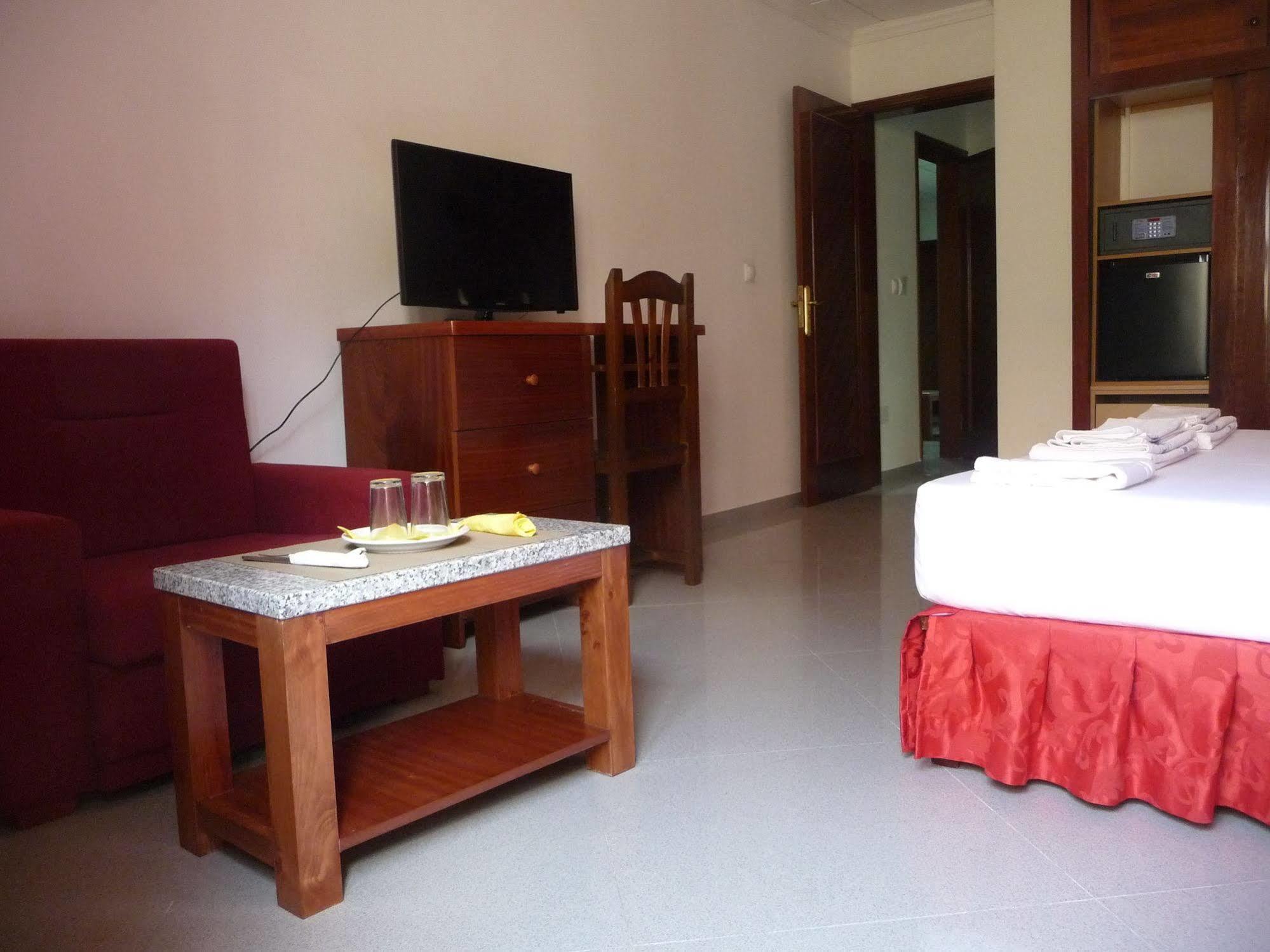 Royal Mindelo Suite Luaran gambar