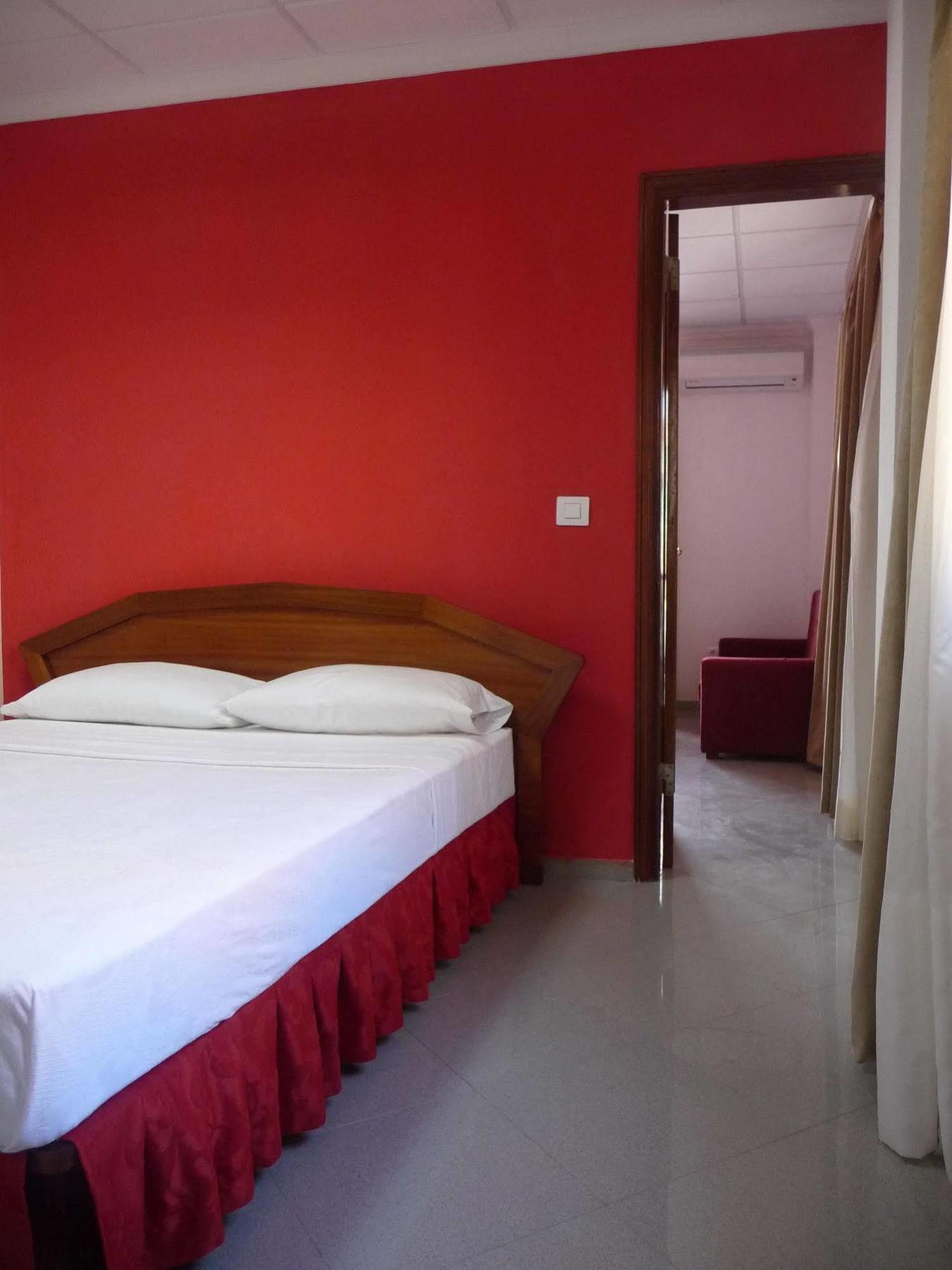 Royal Mindelo Suite Luaran gambar